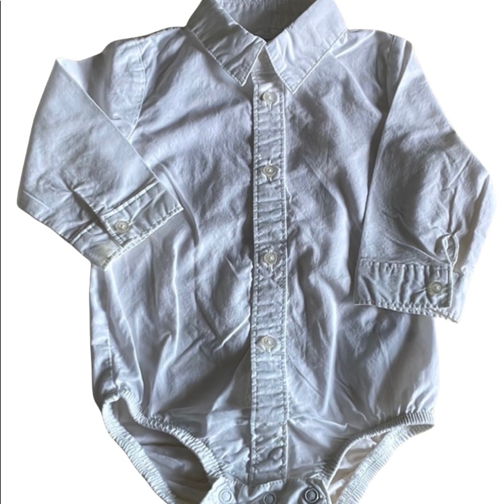 Just One you made by Carter’s size 9 months white button up dress shirt